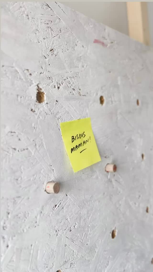 Bisous Maman 😘
#peintalamain #peintreenlettres #alwayshandpaint #signpaint #signpainting #handpainting #lettering #handlettered #handlettering #montpellier #occitanie #luckylucien