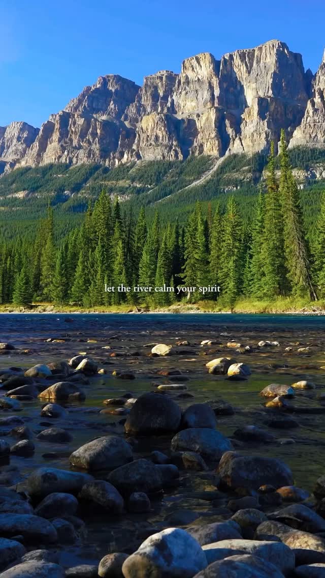 Where the river flows, stress goes 🌊
Share with domeone who could use some nature therapy 💚
#naturetherapy #river #naturesounds #canadianrockies #banffnationalpark