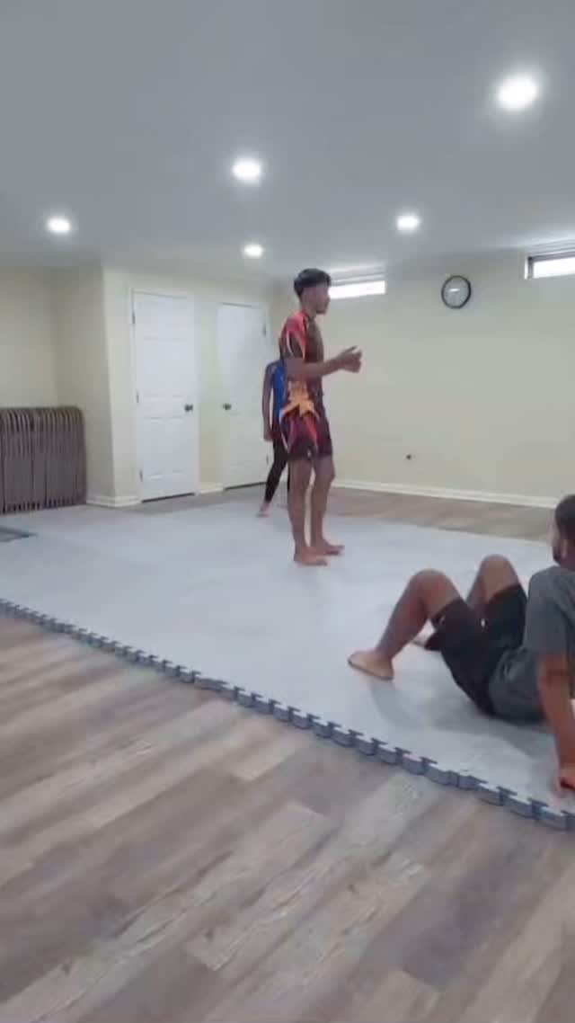 Teaching BJJ & self-defense fundamentals at our local church to uplift and empower our youth! 🥋🌟 Spreading awareness and positivity, one lesson at a time. #SelfDefense #CommunityCare #BJJ