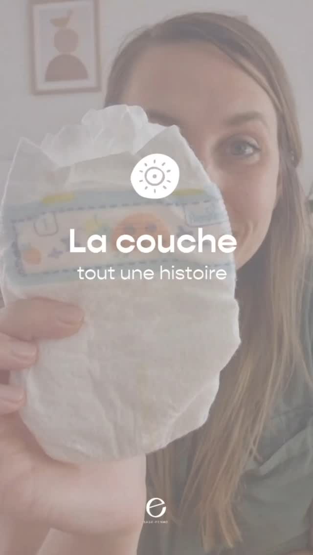 Parce que au fond, est-ce que tu sais vraiment mettre une couche ?
Rappel :
Un bébé souille ses couches entre 6 et 10x par jour.
La norme recherchée est environs 6-8 urines et 6-8 selles par jour ou tous les 2-3 jours.
Un bébé nourri au lait maternel peut aller jusqu'à 7 jours sans aller à selles et que ça ne soit pas inquiétant. Bien sûr, s'il est inconfortable, on peut mettre en place des mesures pour le soulager.
Pour une petite fille, toujours nettoyer de l'avant vers l'arrière, sans jamais revenir vers l'avant avec la lingette souillée. Sinon, il y a de forts risques d'infections urinaires.
Pour les petits gars, il y a moins d'inquiétudes à se faire, on pense tjs à "diriger le viseur vers le bas" pour éviter des débordements de couche. Attention, on ne décalote pas le prépuce avant ses 4ans. Si besoin, c'est la.e pédiatre qui le fera pour un contrôle.
Nettoyer les fesses de bébé à l'eau suffit amplement, pas besoin de crèmes si elles ne sont pas irrités.
Si, malgré bonne installation de la couche, les débordements deviennent persistants, c'est peut être signe qu'il faut changer de taille.
Eh oui, ces tous petits grandissent à vue d'œil !
#mettreunecouche #beabadelacouchebébé #tutocouche #sagefemme #suisse