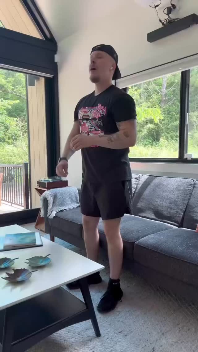 Sirrrrr!!! 🔥🔥
Yes Yes Yes and Yes 🙌🏽 🙌🏽👏🏽👏🏽
This was so good to my soul 🥹
#singersofinstagram #worship #boldlyunveiled #DrewChambers
His Instagram is: drewchambersmusic ✨✨