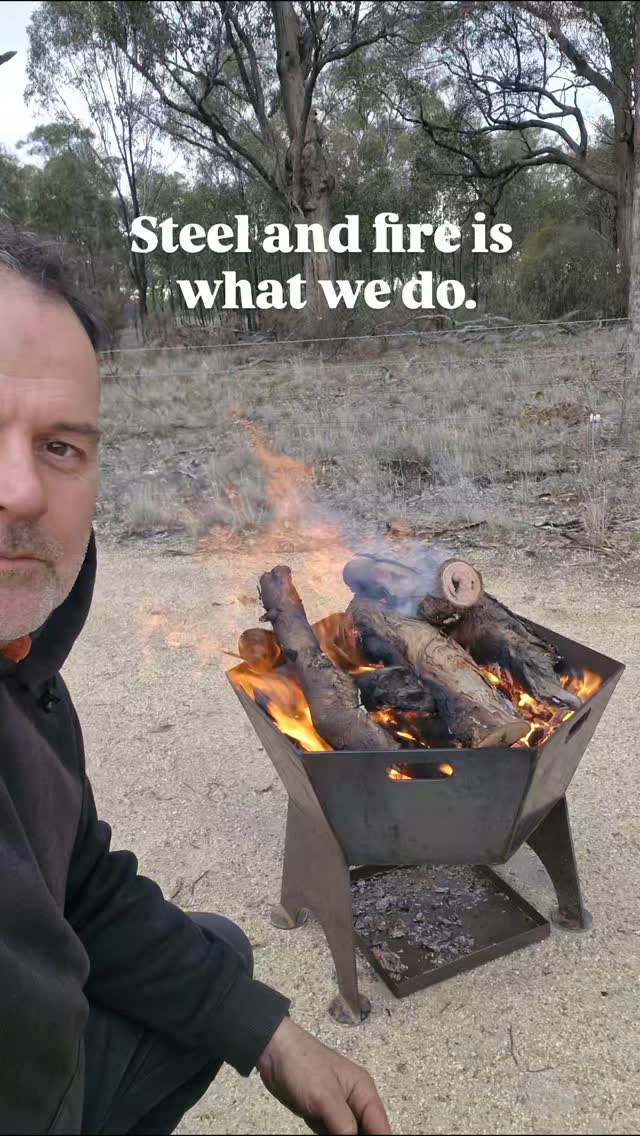 #lowandslowbbq real cooking, no Bluetooth required, just you wood and fire. 🥩🔥💯