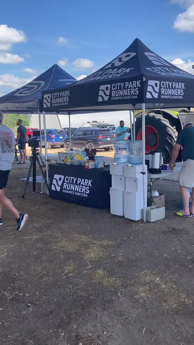 Tent City vibes are AMAZING!
Everyone has settled into the routine and able to chill or play between their runners coming in.
Runners are out on loop 4!