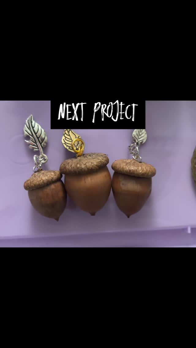 #acorns #jewelry #necklaces #bracelets #diy #diywithchelsea