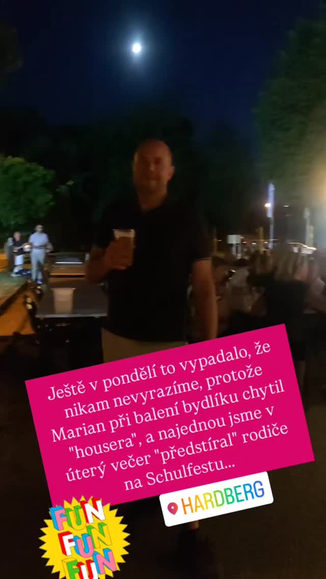 Rodiče bez dětí na rande v Rakousku a, hned první večer náladou zaparkujeme u Schulfestu. #vimteamcz #rvfamilylife #rvtravel #bydlikem