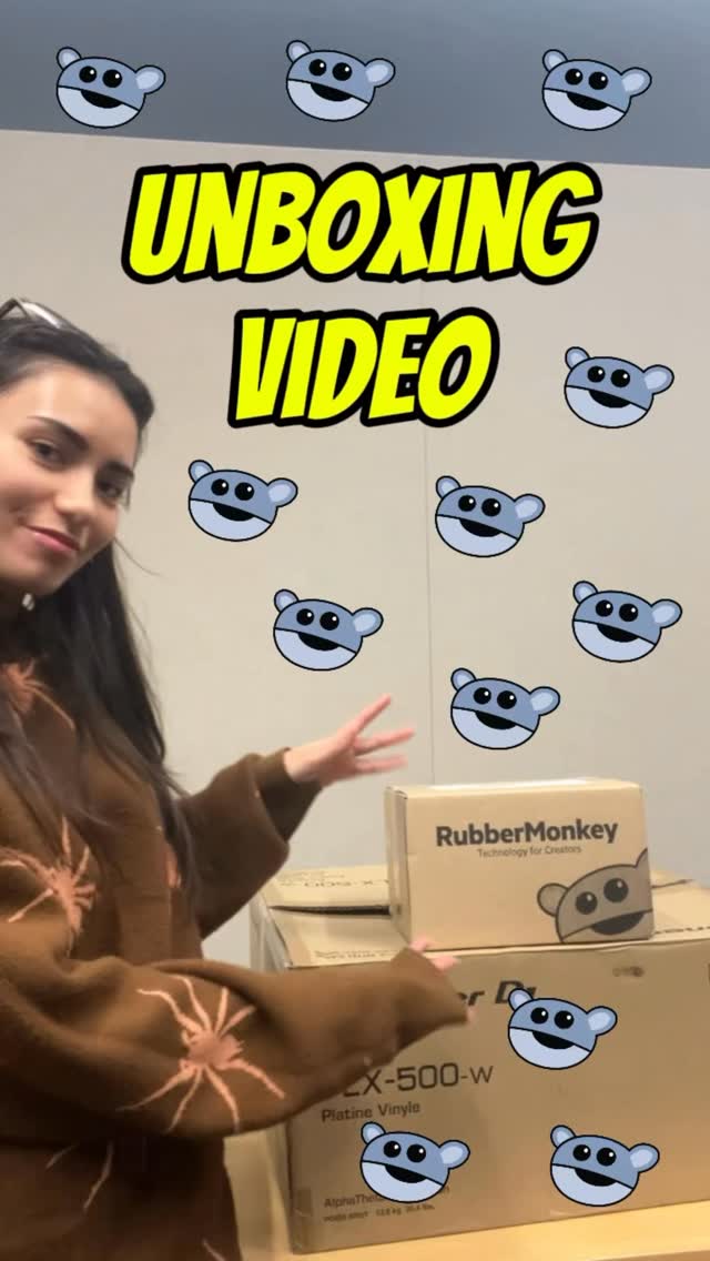 Thanks to @rubbermonkeyofficial for supporting our Content Creation Internship programme and sending out gear for them to play with !
More to come!
Watch this space !!