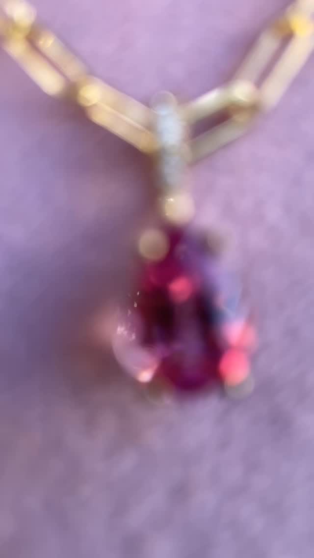 Latest custom necklace stack 💚💗
Dm to create your dream piece of jewelry!
#customjewelry #handmadejewelry #jewelrydesign #necklacestack #shopsmall #jewelrydesigner #customengagementring #engaged #smallbusiness #emeraldjewelry #redlandsjeweler #redlandsbusiness #