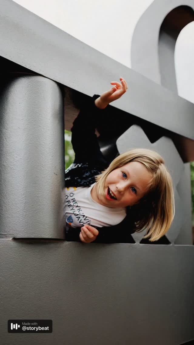 ❤️ 24 MM 1.8 RF ❤️
📸 Say hello to the newest member of my lens family - the shiny little 24mm 1.8 RF! 😍
😄 After years of being loyal to my trusty 35mm 1.4L and dreamy 85mm 1.2L (with occasional wide flirtations with 16mm), I finally gave in to that inner voice whispering, "You need options!" Well, I listened. And I don't regret a thing 🫶
👀 Please, enjoy a mini shoot with Leia, conducted at record speed right outside the post office - right after school pickup AND lens pickup. That’s what I call multitasking motherhood meets photography addiction 💪
🥰 Leia, my sweet and patient muse, thank you for not rolling your eyes (too hard) when I turn every errand into a photo shoot. You’re pure magic ✨
▪︎
▪︎
▪︎
▪︎
#newlenswhodis #canonrf24mm #photographymomlife #newgearfeels #lensfamilygrows #beinlens