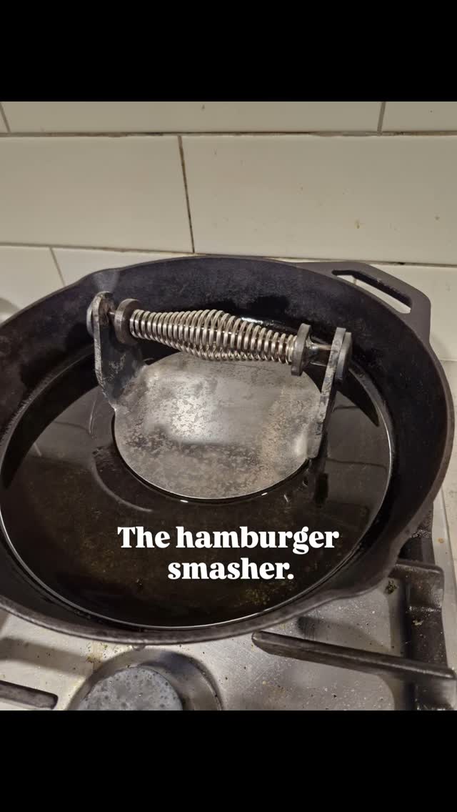 This just creates the perfect hamburger, make that hamburger fit the hole bun. 🍔
Brokencreeksmokers.com.au link in the bio.
#hambúrguer