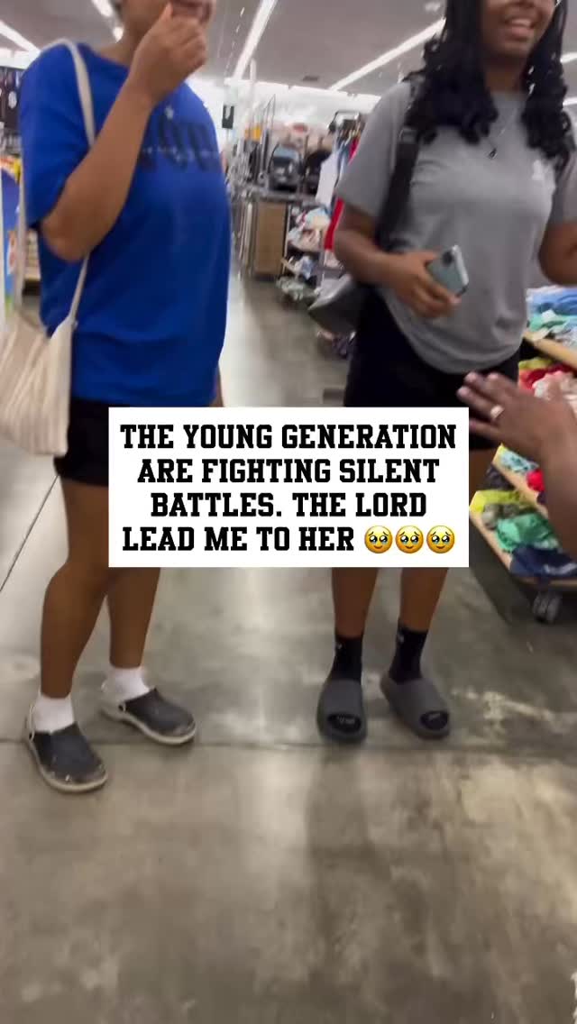 Whether they admit it or not, the young women of this generation are secretly going through some things.
The pressure to fit in. The pressure to be attractive. The pressure to keep up with the trends. The pressure of being chosen. The pressure of their environment. All kind of things, right.
And I believe God wants to save this generation so bad, but they are completely detached from him.
This lady, was speaking to the young woman’s soul— she didn’t expect to get emotional. ✨ A seed was planted, that’s soo good. 🙏🏽🙌🏽🌹
Instagram: iamlakeesharice
#explore #singing #breakingchains #kingdom #KingdomOfGod #generationalhealing #GodSaves #GodSavesUs