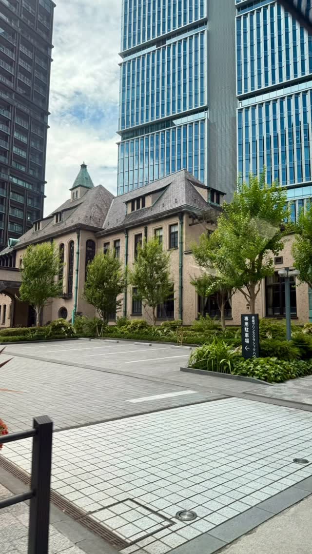 Luxury with a view — in the heart of Tokyo. 🇯🇵
⠀
We had the pleasure of staying at The Prince Gallery Tokyo Kioicho, a Luxury Collection Hotel — an elevated sanctuary above the city in Tokyo’s prestigious Chiyoda ward.
⠀
📍 Neighbourhood:
Set in the refined Kioicho area, this peaceful yet central location blends timeless tradition with modern sophistication. Just moments from the Imperial Palace and Akasaka, and with direct underground access via Nagatacho and Akasaka-Mitsuke stations, it’s perfectly placed for exploring the capital.
⠀
🏨 Hotel Highlights:
• Panoramic skyline views from every room
• Refined dining
• Indoor swimming pool, serene spa, and well-equipped fitness centre
• Club Lounge with private check-in and stunning views
• Ideal for families, small groups, couples, and babymoons
• Direct access to Tokyo’s extensive Metro network
⠀
🙏🏼 Sincere thanks to @connectionsway & @tokyo_timelesstemptations for hosting this unforgettable stay.
⠀
#luxuryfamilytravel
#GoTokyo #TokyoTokyo #Tokyo_TimelessTemptations #ConnectionsWay
#LuxuryTravelJapan #PrinceGalleryTokyo #LuxuryCollectionHotels
#TokyoLuxuryHotels #FamilyTravelJapan #MultigenerationalTravel
#WellnessInTokyo #LuxuryCityBreak #BabymoonJapan
#JapanLuxuryStays #Tokyo5StarHotels #LuxuryAgentUK
#ImperialPalaceViews #TokyoSkylineHotel #SpaHotelsTokyo
#LuxuryJapanTravelAgent #UrbanOasisTokyo #LuxuryUndergroundAccess
#TokyoDiningExperience #LuxuryTravelPlannerUK #TravelWithTeens
#KioichoTokyo #ChiyodaWard #StylishStayTokyo #TokyoWithKids