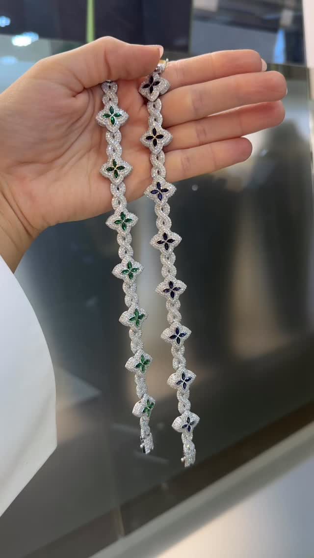 Going for Bright&Secure 🍀🔷◻️
For info 📲 +32 472 32 1641