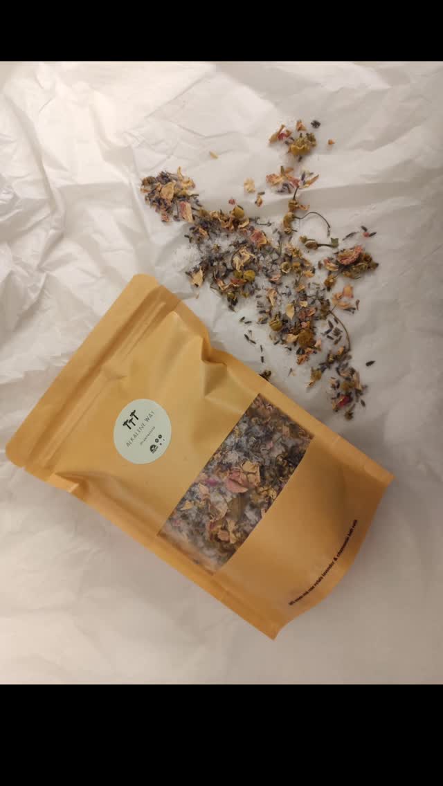 Relax and unwind
.
Replenish your body
.
Organic Lavender Chamomile and Pink Rose Petal bath salts are a perfect way to give yourself a big hug !
.
.
Order yours via our website -link in bio-
.
.
#alkalineway #herbalism #bathsoaksalts #bathsalts #organic #mindful #replenish #relax #loveyou