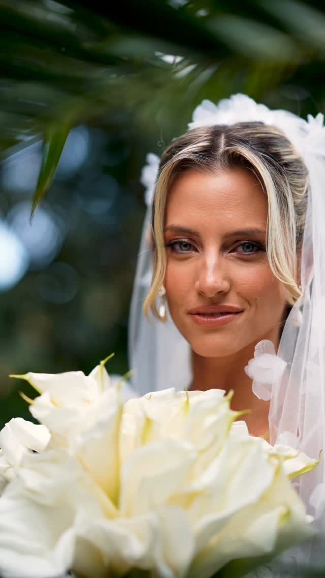 The bride: Priscilla
#bridetobride #bridemakeupartist #bridebeauty