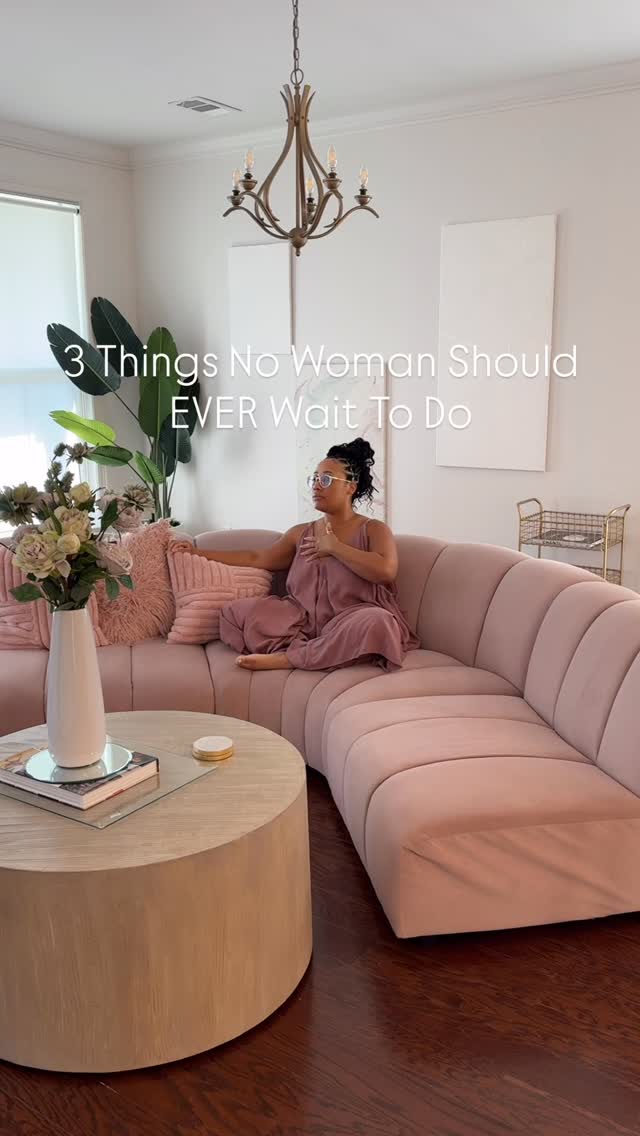 3 Things No Woman Should EVER Wait To Do
1. Travel Alone at Least Once
2. Dress Up to Go Grocery Shopping
3. End a Situation That Turns You Into The Worst Version Of Yourself
What would you add to the list ? ⬇️comment