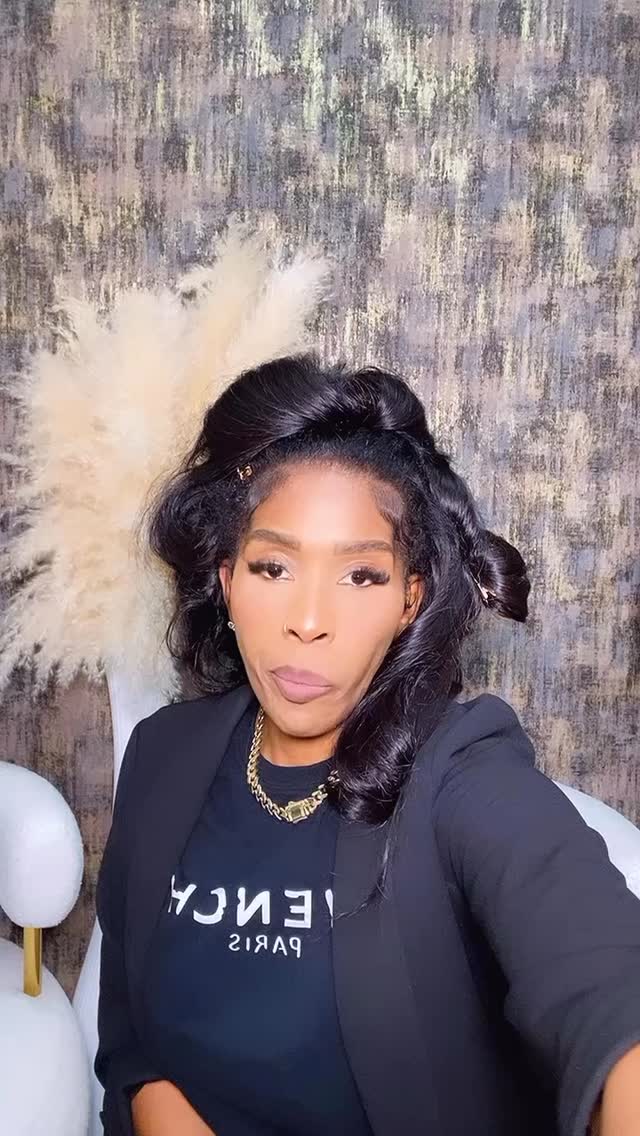 The definition of Versatility! Full Volume & Flawless looks every time using @iamjazzyhaircollection Raw Cambodian Natural wavy
Stylist: @stylesbytiff55
-Flip Over Sew in
Save For Inspo😘
Shop online or in store
www.jazzyhairboutique.com
📍126 west Rector
San Antonio Texas 78216
(Alongside North Star mall)
☎️Boutique: 210-634-9464
📱 text : 210-488-0511
-
-
-
-
-
-
-
#sanantoniohair #sanantoniobundles #austinhairstylist #dallashairstylist #houstonhairstylist #sanantoniohairstylist #sanantoniosewins #sanantoniowigs #sanantonioweaves #sanantoniohairboutique #sanantonioextensions #sanatonioextensionspecialist #flipoversewin #rawhair #cambodianhair