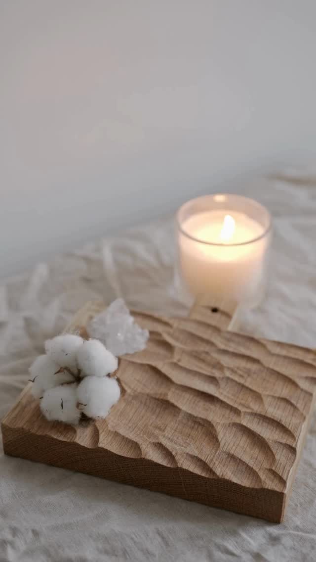 💡 3 consejos para gestionar tus emociones
Siempre nuestras emociones nos traen un mensaje, sin embargo a veces no estamos preparados para escuchar.
Cuando nuestras emociones nos desbordan lo mejor es sentirlas hasta que bajen su intensidad y para ello hoy te compartimos 3 consejos que te ayudarán a gestionarlas.
Recuerda siempre que no se trata de controlarlas, sino de gestionarlas para luego comprender su mensaje y desde ahí actuar.
✨¿Quieres profundizar en tu gestión emocional?, escribimos y reserva tu sesión de Coaching Holístico.
Mail:contacto@kamina.cl
Whatsapp: + 56977582210
Web: www.kamina.cl
❤️ Kamina, desarrollo y consciencia para el nuevo mundo
#Coachingholistico #sesionescoaching #emociones #gestionemocional #coachingtalleres