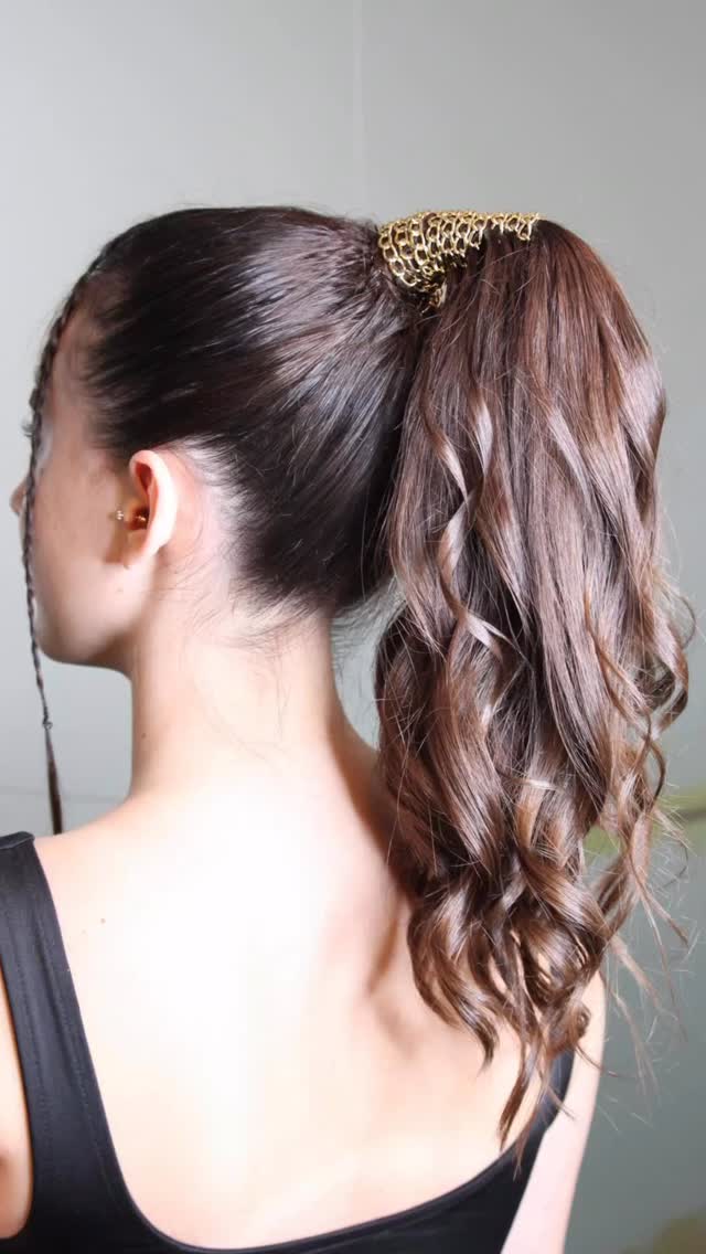 Le mie bellissime modelle 😍
.
.
Hair stylist @leoni_e_zazzera
Make up PINALLI Rovereto
.
.
@giaduz_11
@anxhela_saliu___
@gerinatolaa
@rovereto_downtown
#capsulerovereto #sfilata#downtowninpasserella