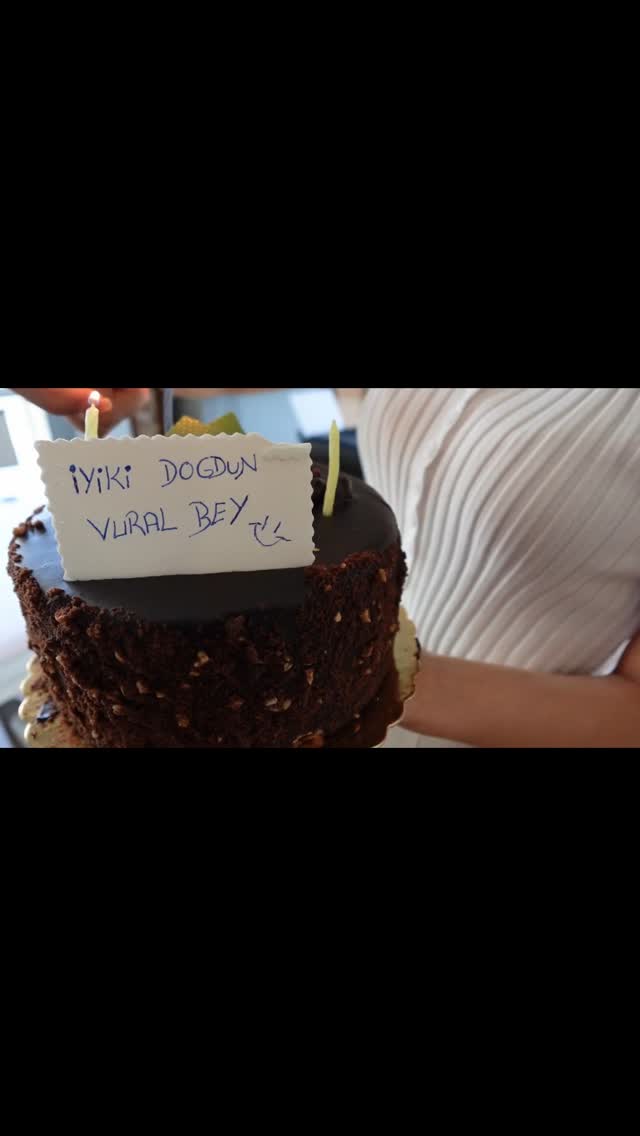 İyi ki doğdun Vural bey.
#vipyemek #doğumgünü #yemek