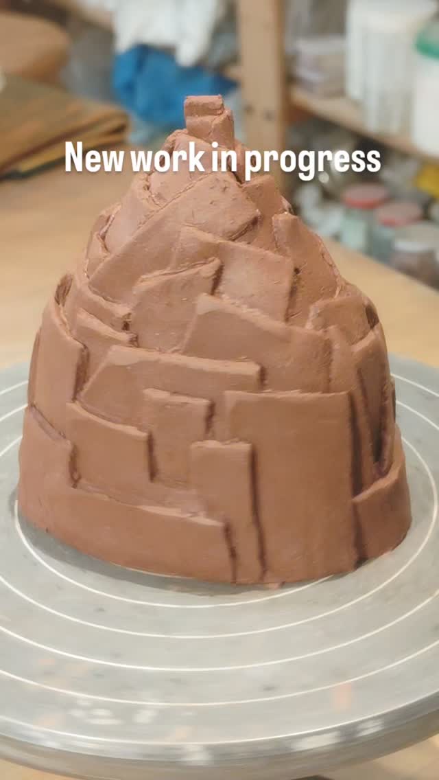 #japaneseceramic #ceramicretreat #internationalceramiccourse #rakufiring #rakuworkshop #ceramicajaponesa #pottery #ceramicsculpturecourse