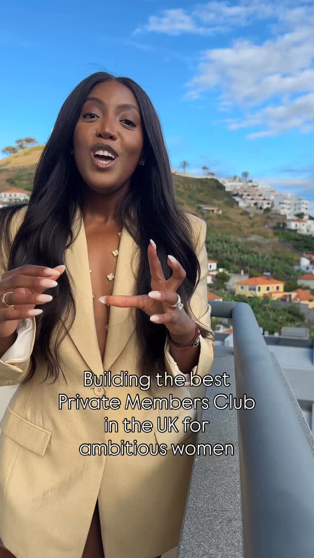 A private members club for ambitious women to connect, grow and network! Join our waitlist
#womeninbusiness #privatemembersclub #founderstory #womensupportingwomen #networking