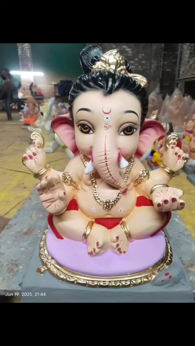 Earthyganesha beautiful Bappa statue made of natural shadu clay -pure , traditional and eco friendly
Choose eco friendly Bappa this year and connect with nature š š
š Celebrate consciously with #earthyganesha
We delivery mumbai , Pune , delhi, hyderabad, banglore and. Chennai
WhatsApp us 8928564069 for enquires and orders š
#ecofriendlyganesha #ganeshafestival #mumbaikar