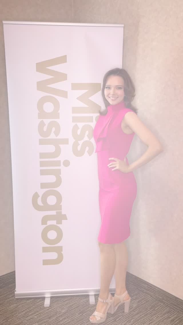 Interview on POINT!! Our 26 contestants in their interview looks from yesterday. Tonight, they compete in Preliminary competition night one! Watch it live at the link in our bio!! #misswashington #missamerica #roadtomisswashington #pageant #roadtomissamerica #scholarship #interviewskills