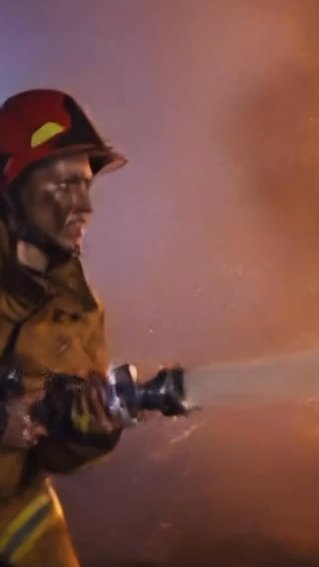 🔥 Ter muitos interesses pode ser seu grande diferencial — mas também pode te deixar em modo “apagar incêndio” constante.
Se isso soa familiar, talvez esteja na hora de aprender a priorizar.
Uma dica simples: comece pelo Método Eisenhower, que ajuda a separar o urgente do importante.
Mas isso é só o começo.
🚀 Se você tem múltiplos interesses e projetos e quer aprender técnicas de gestão de tempo e foco adaptada para multipotenciais, o curso Multipoder é pra você.