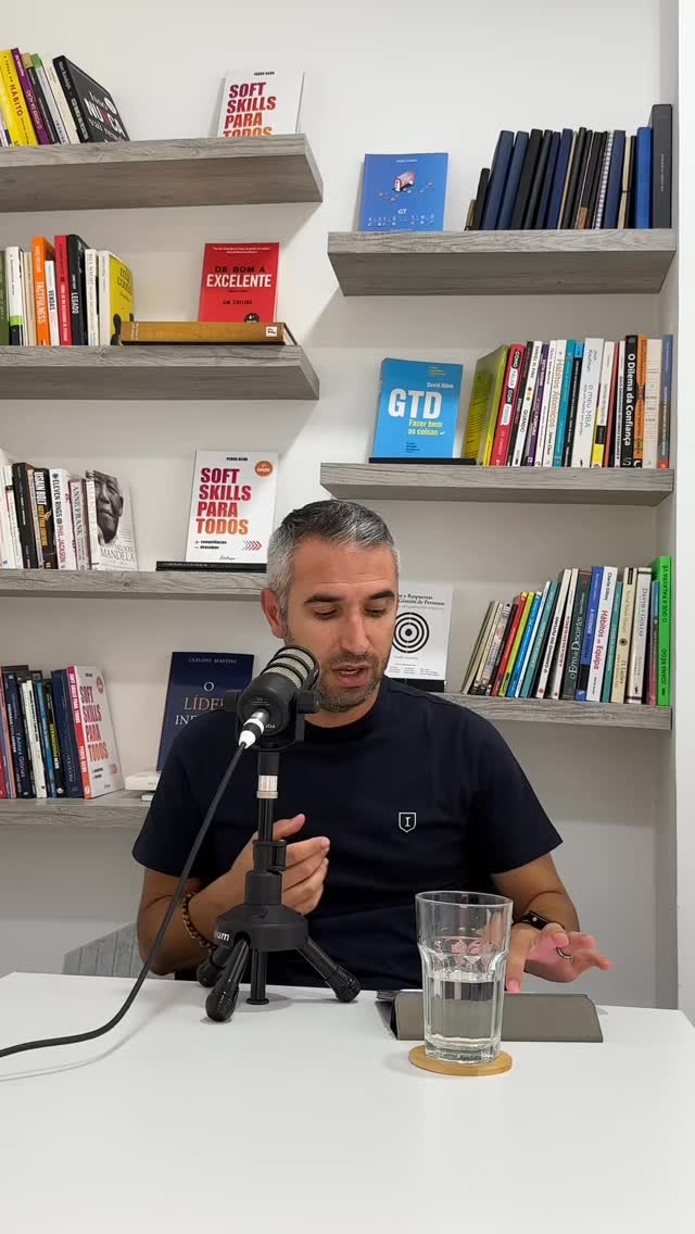 🫡 O que se segue? Isto!
Obrigado a todos os que ouviram e partilharam o podcast. Continuará disponível no Spotify e Apple Podcasts - todos os links na bio 🔗
