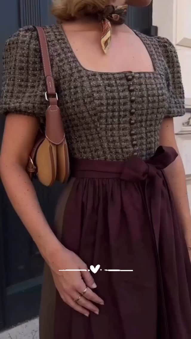 Ab Freitag bei uns im Laden 😍
#dirndl #passau #dirndlzeit #dirndltime #newstyle #newdirndl #dirndlbeautys #feschbeinand #dirndllove #dirndlliebe