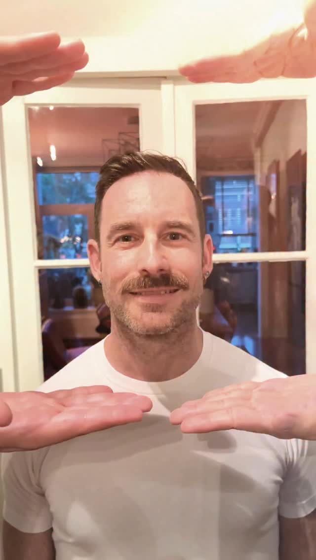 A heartfelt thank you to DeLaMar Theater @delamartheater for sponsoring us and being part of our Welcome To The Family show ❤️
Your support means the world to us, and we’re proud to have shared this journey with you on such a special stage.
#WelcomeToTheFamily #AMSGMC #ThankYouSponsors #DeLaMarTheater #ChosenFamily #LGBTQVoices #AmsterdamEvents #ProudPartners