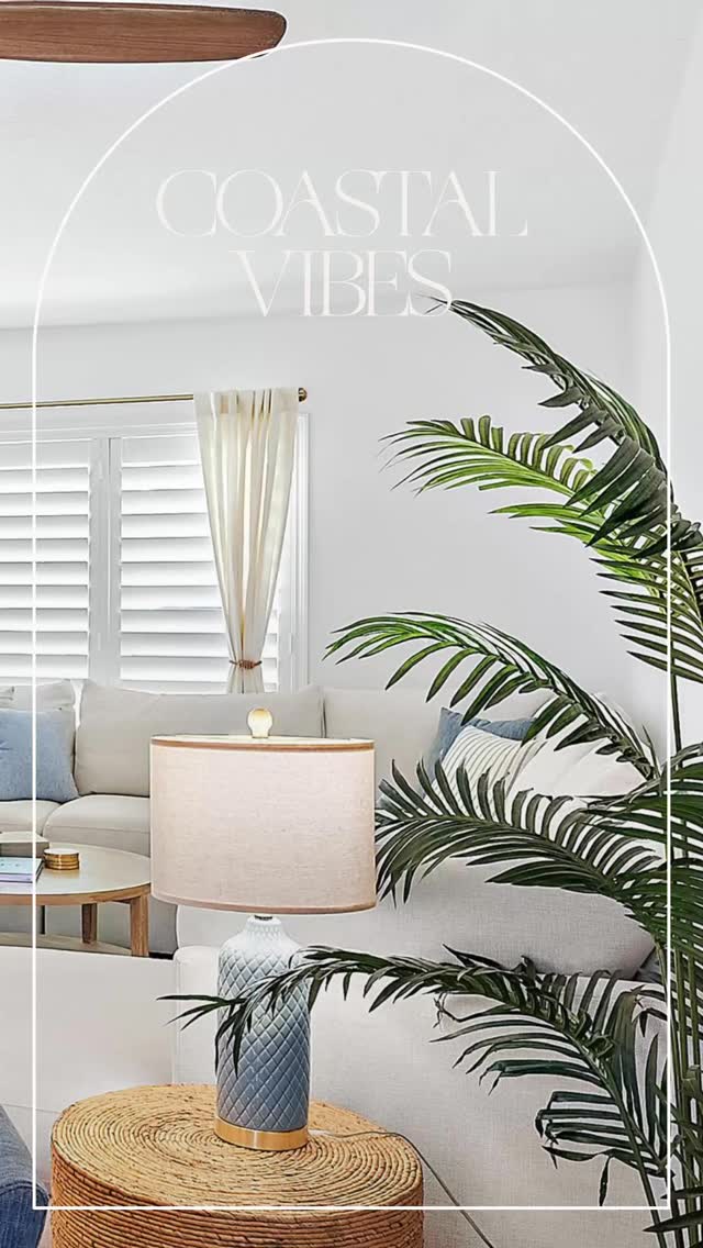 Welcome Home 🏡 So happy for my clients and their new home 🌴 Ready for a refresh or a whole home makeover? I’m here to help! #palmbeachstyle #palmbeachcounty #palmbeachinteriors #palmbeachdesigner #interiordesign #eternalsummer #interiordecor #coastalmodern #moderncoastal #freshdesign