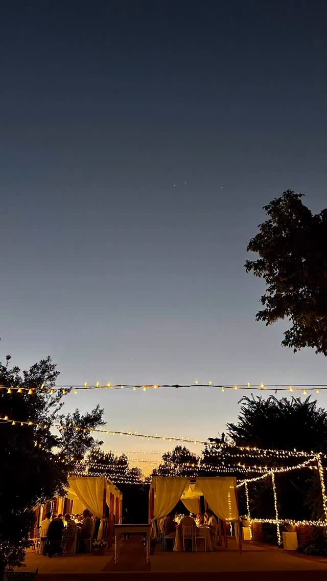 Magic is endless at Olive Rock. Your outdoor wedding dream coming to life at a venue along side a river and mountains in the Cape. Alfresco style dining under the stars on the courtyard after your garden ceremony and then dancing the night away under a draped ceiling.
#oliverock
#gardenwedding
#outdoorwedding
#riverwedding
@olive_rock_venue
@tulbagh
@cerestourism