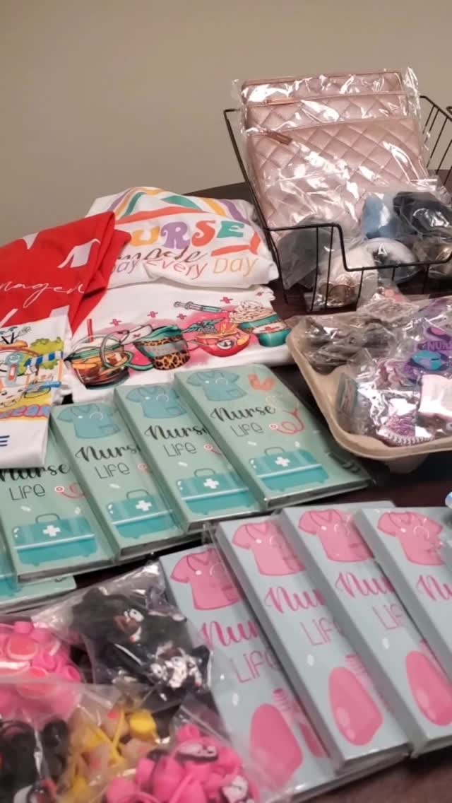 SOMETHING COOL SOMETHING FUN SOMETHING FOR EVERYONE!
NOT A FAN OF MAKEUP? WE HAVE ACCESSORIES TOO!
#sabrinasutherlandcosmetics
#sutherlandcosmetics
#nurse
#healthcare