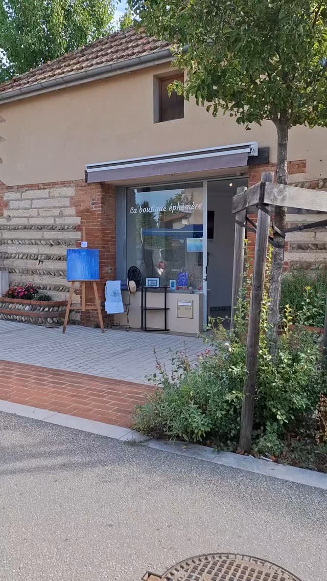 Je vous accueille à la boutique éphémère d'Ars sur Formans les 16 et 17 juillet
#krissfro
#artendombes
#arssurformans