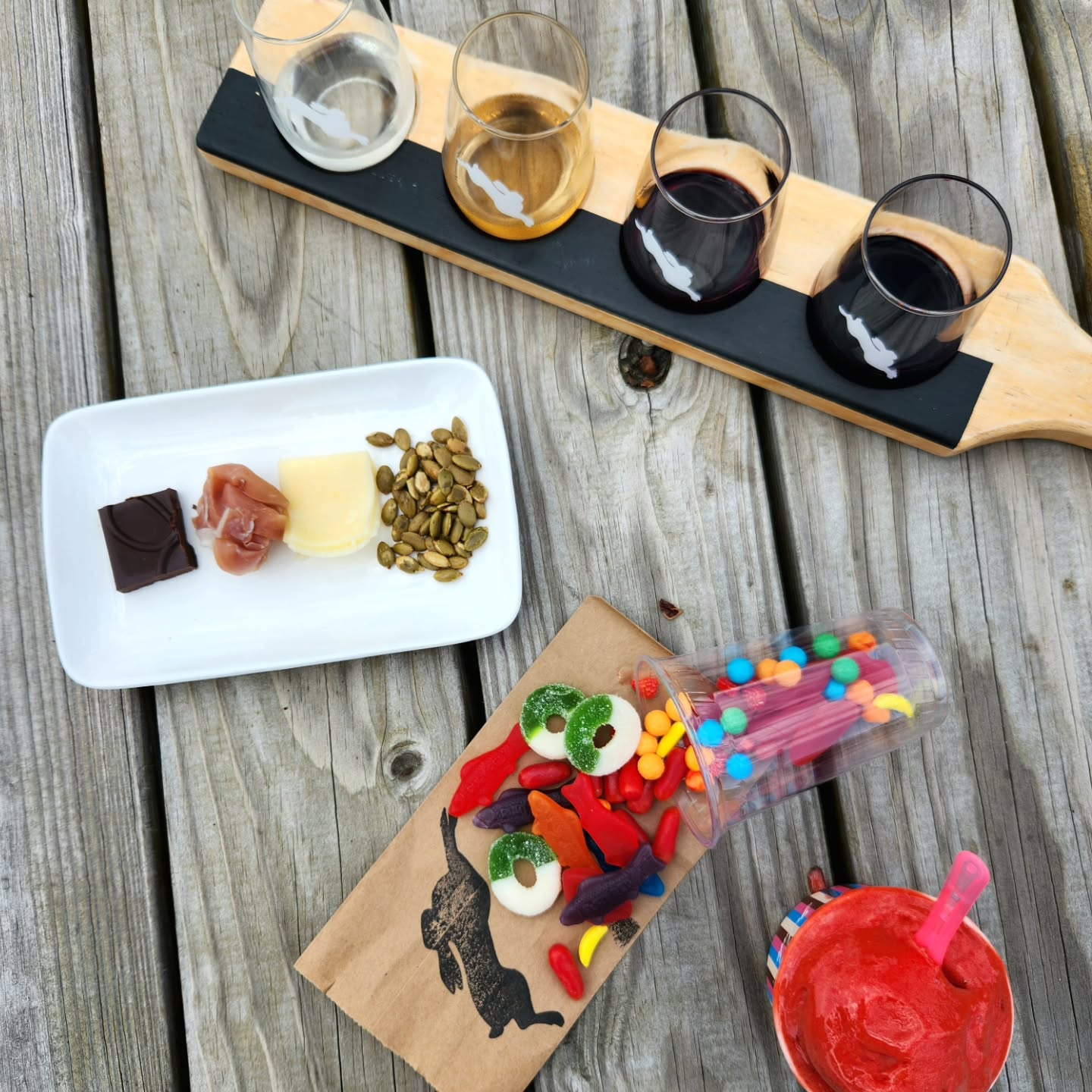 Feeling peckish? Whether you're sweet or savoury—we’ve got just the thing.