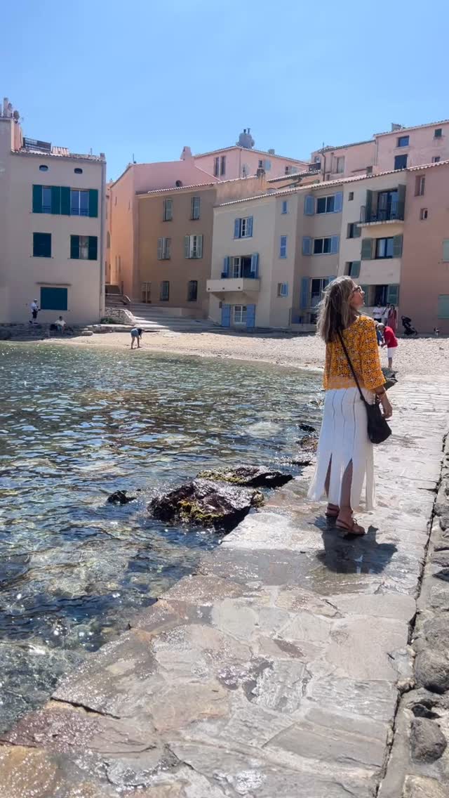 #arttextile #faitmain #pieceunique #blouse #mexique #lifestyle #sttropez #laponche #gordes #aixenprovence ##byelote