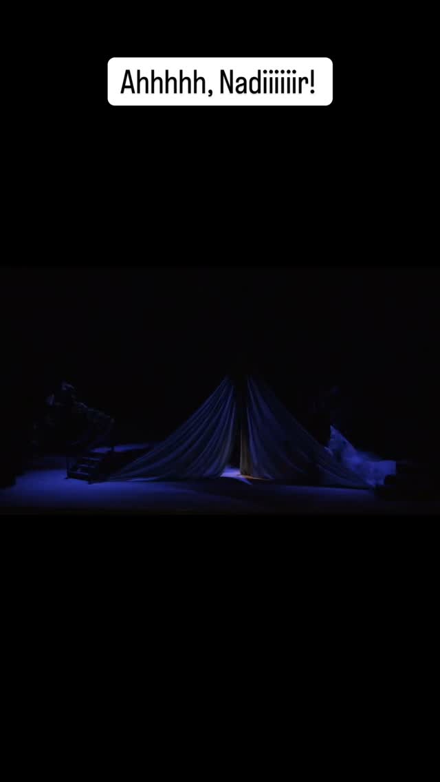 Pra quem ficou curioso, deixo aqui a aria de Zurga, nesta lindíssima produção de "Os Pescadores de Pérolas" que estreou oficialmente ontem, no Theatro Municipal do Rio de Janeiro, cada que sempre me acolhe com carinho! Regência de Luiz Fernando Malheiro e direção cênica de @juliannasantos539
#theatromunicipal #tmrj #pecheursdesperles #bizet #zurga #baritone #opera #livingthedream #thatoperalife #artist #belcanto #classical #classicalmusic #classicalmusician #concert #instagood #music #musica #musician #operahouse #operalife #operalover #operasinger #operasingerlife #operasingers #operasingersofinstagram #singer #teatro #voice