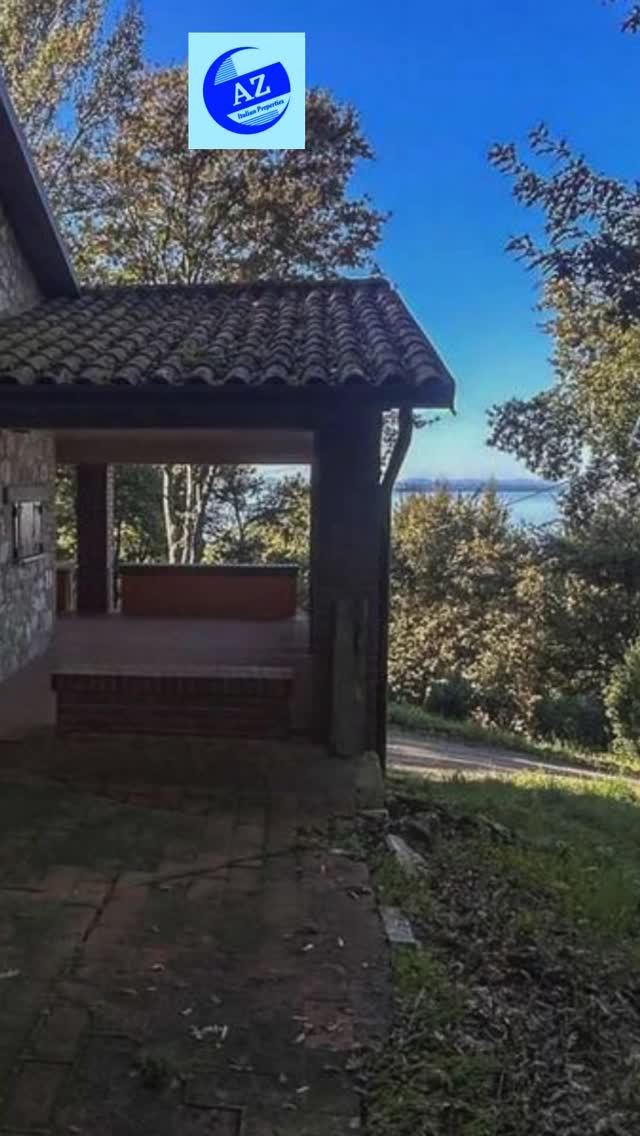 Escape to Umbria! 🏞️ For just €199,000, own this charming 3-bed, 3-level stone home in Magione, perched above Lake Trasimeno with views to die for 😍.
✔️ 140 sqm of rustic elegance
✔️ Fireplace vibes 🔥
✔️ Mezzanine loft + garage & cellar
✔️ 2,000 sqm fenced garden — pool potential! 🏊♂️
If you’ve dreamed of a quiet Italian retreat with unbeatable views, this is your sign.
👉 DM or click the link to explore more!
#ItalyHouseForSale #LakeViewHome #UmbriaRealEstate #PropertyShorts #DreamHome #ItalianVilla #LakeTrasimeno #HouseGoals