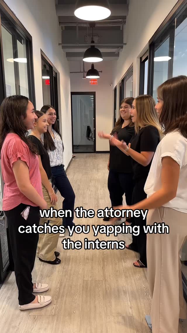 What can I say, we like to yap! 😳
#familylaw #yap #interns #assistant #divorce #divorcelawyer #lawyer #familylawyer #divorceattorney #miami #florida #miamilaw #miamilawyer #floridalawyer