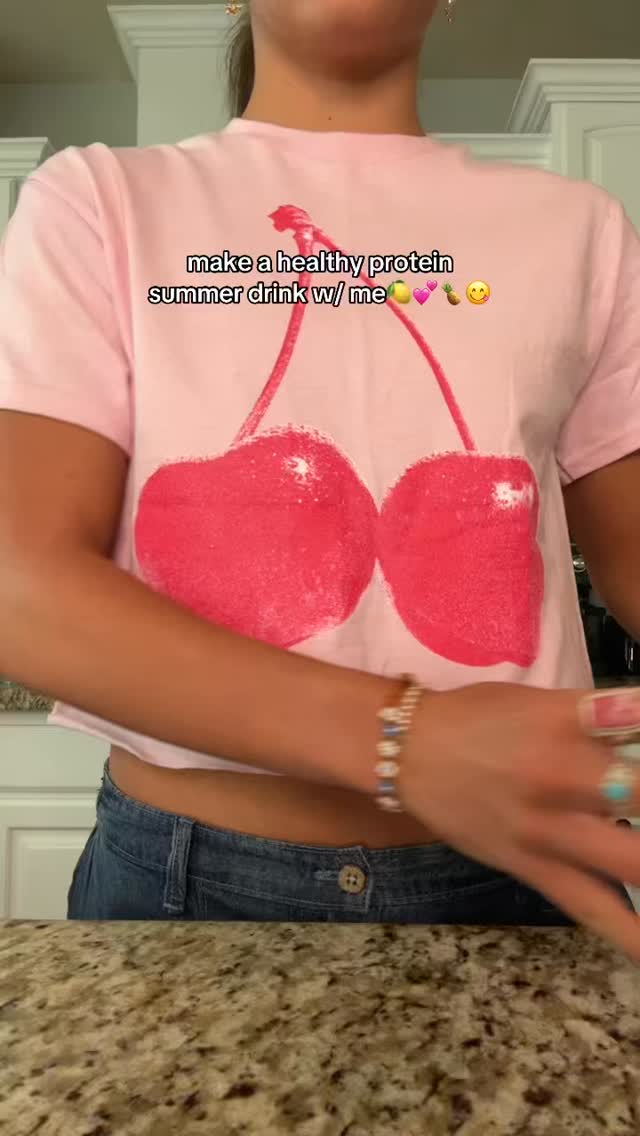 Obsessed with this drink right now and variations! Try it with Fresca or low sugar orange juice! Also Clean Simple Eats clear protein powder! Yum!