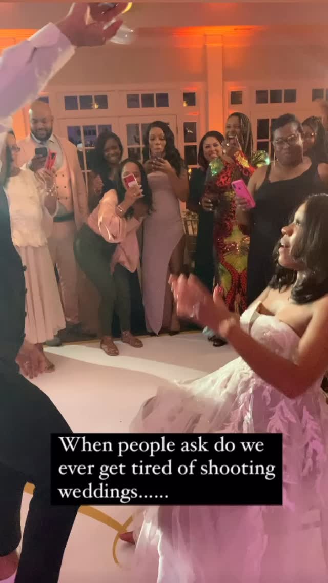 It’s Never a full movement when I’m capturing weddings. especially the reception! it’s my favorite part to capture!
www.luciascreations.co
#luciascreations #atlantaphotographer #photographer #atlantaweddings #weddingphotographer #weddings