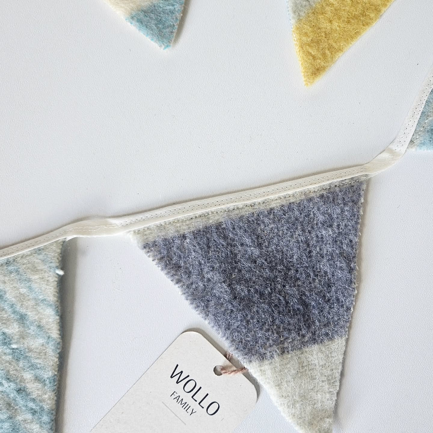 RESTFEEST! Handmade triangle flag bunting from leftover wool🤍