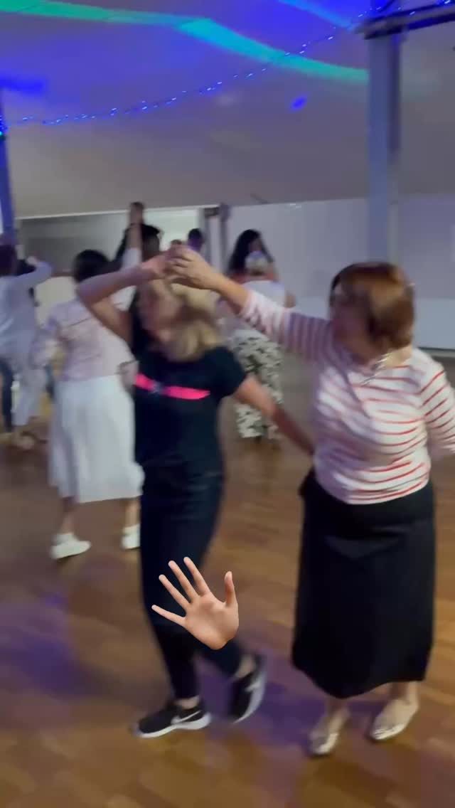 Midweek = Salsynergy time! 🔁🔥
Cuban salsa, good vibes & real connection — every Tuesday at Salsynergy Pinner
📍 Pinner Green Social Club, HA5 3TJ
🕗 Class starts 8PM sharp
No partner needed — just bring your energy 💃🏽🕺🏽
#SalsynergyTuesdays #SalsynergyPinner #RuedaDeCasino #CubanSalsa #DanceVibesUK #SalsaLondon