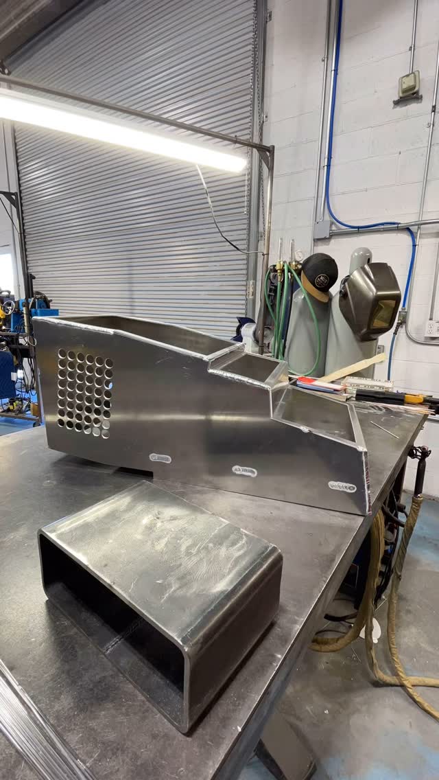 Enjoying the summer breeze while getting down on some aluminum TIG welding. This is a custom center console for a client with a lot of specific requirements. Everything has been designed and made in house. #adk_702 #afterdarkkreations #welding #tigwelding #aluminumwelding #bespoke #handmade #madeinamerica
