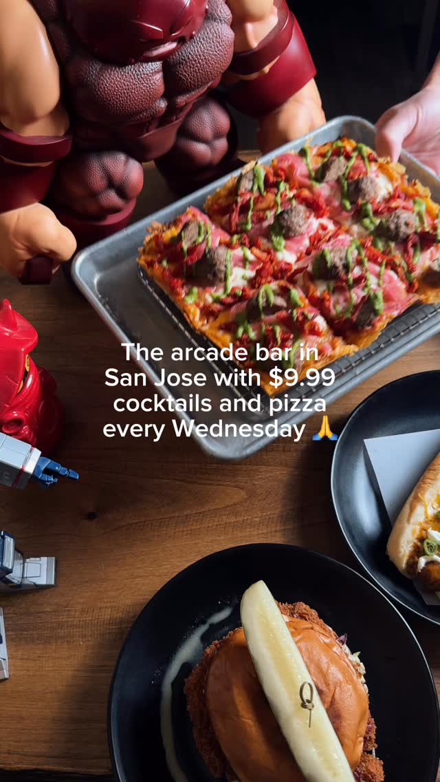 Party like it’s 9.99 🕺💃🪩 9.99 Cocktails and Pizza every Wednesday night at Miniboss in Downtown San Jose 🥳