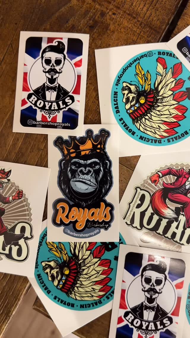 Have you grabbed your Royals Barbershop sticker yet? We’ve loved spotting them out and about – from water bottles to skateboards 🦊🛹!
Don’t forget to grab yours after your cut and show us where yours ends up! 📸
#royalsbarbershop #barbershoproyals #royalsstickers