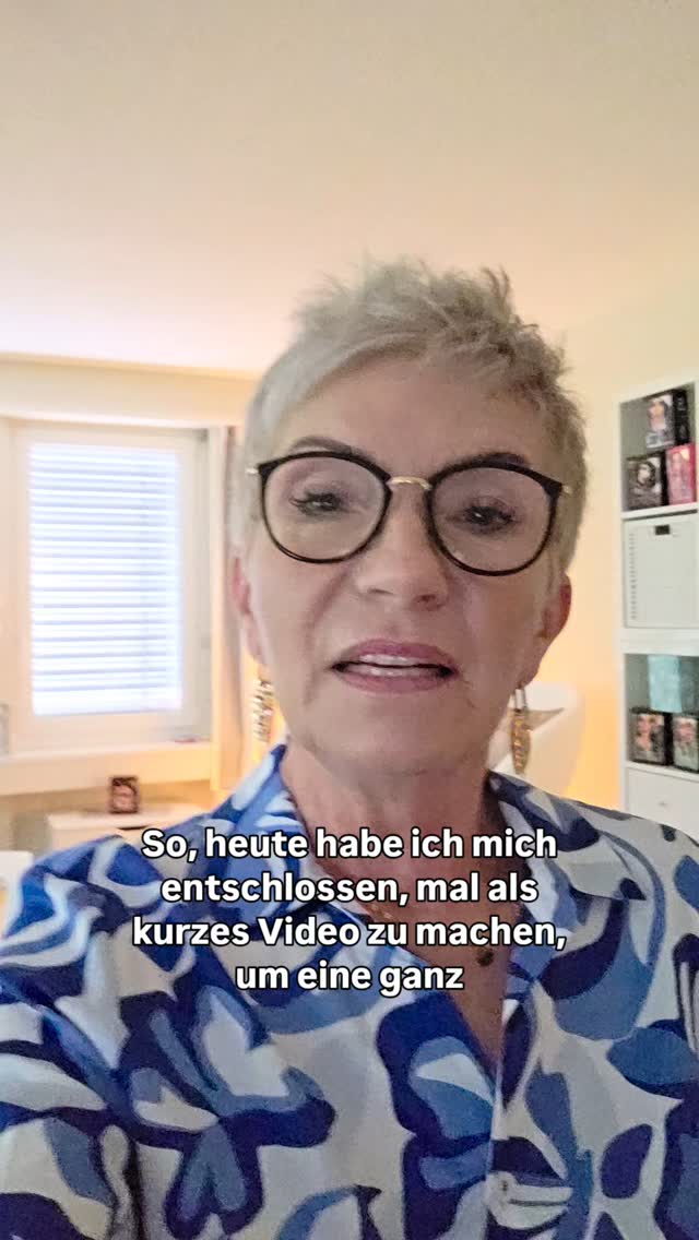 Jetzt seid ihr dran; schreibt mal eure Meinung
Und ganz wichtig...
•bitte liken✔️
#kerstingschwend #konolfingen #nailart #naildesign #nailartist #manicure #russischemanicure #nagelstudio #beautykonolfingen #nailstudiokonolfingen