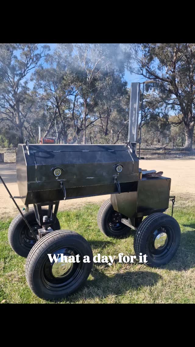 Smoke rolling. #aussiemade #brokencreeksmokers #slowandlow
