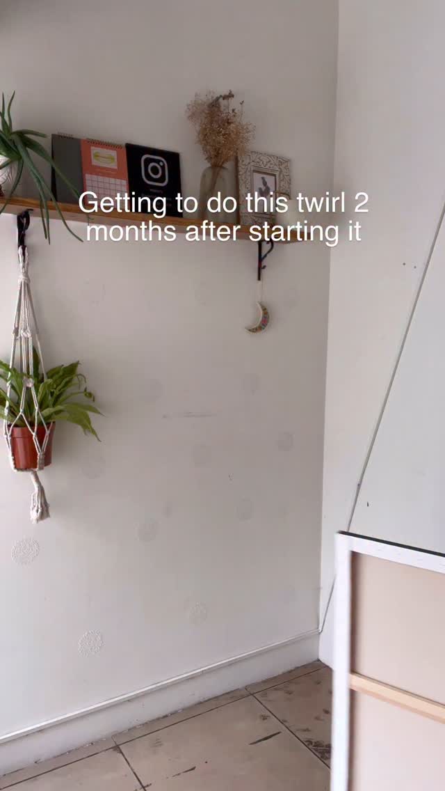 Been dreaming of the day I get to twirl this one in front of you!
What do you think, worth the wait???